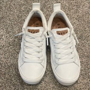 REEF lay day dawn white leather sneakers